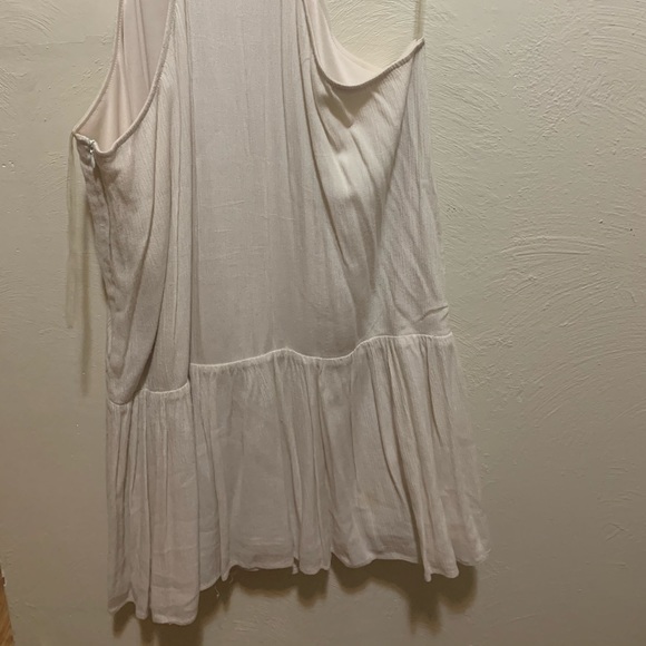 Off-White Boho Flowy Francesca’s Dress - Picture 2 of 3